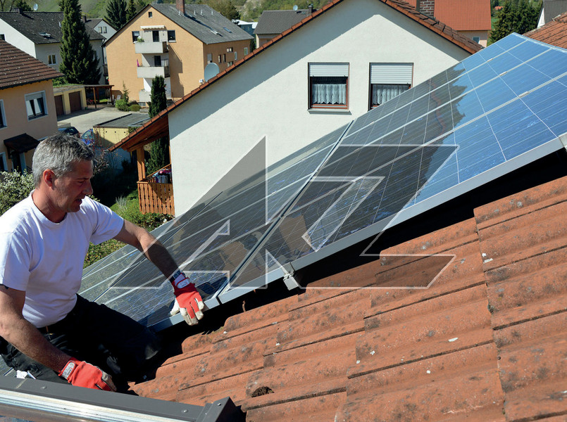 Dach Und Photovoltaik Regelm Iger Check Sorgt F R Sicherheit Akz Presse