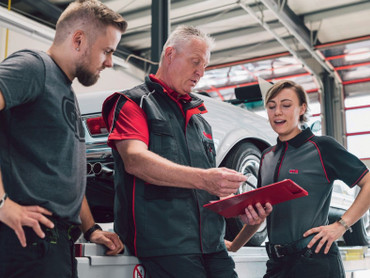 Saubere Sache: Zur HU gehört auch die UMA, also die Überprüfung des Motormanagement- und Abgasreinigungssystems Foto: GTÜ/mid/ak-o