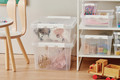 Bildunterschrift: Mit den richtigen Boxen gibt es für alle Herausforderungen im Kinderzimmer die ideale Lösung – da hat Chaos kaum eine Chance. Foto: SmartStore/akz-o